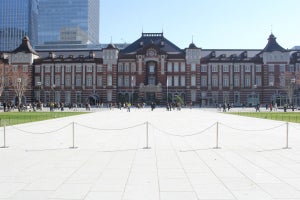 東京駅丸の内駅前広場が全面供用開始 - 駅舎・行幸通りとも調和
