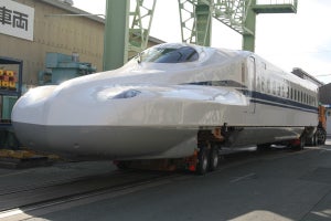 JR東海N700S、新型車両の先頭車公開! 3/20から走行試験、写真30枚