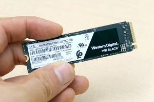 ウエスタンデジタル、超高速M.2 SSD「WD Black 3D NVMe SSD」