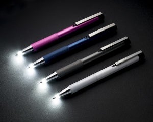 ゼブラ、ペン先が光るボールペン「ライトライト」発売