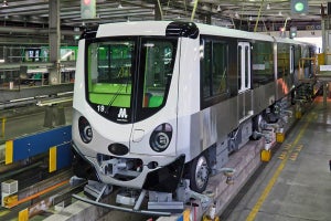 「大阪メトロ」ニュートラム200系にパンダデザイン! 9/28運行開始