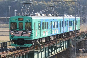 伊賀鉄道、伊賀市誕生15周年の記念列車を運行 - 15歳の車掌体験も