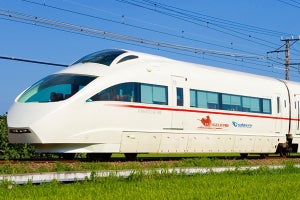 小田急電鉄、特急ロマンスカー・VSEがエヴァンゲリオン特別仕様に
