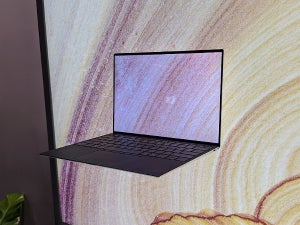 米デル、無駄な額縁を削ぎ落しまくった新「XPS 13」 - CES 2020