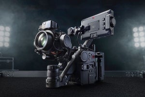 DJI、史上初の4軸補正を備えたジンバル一体型シネマカメラ「DJI Ronin 4D」