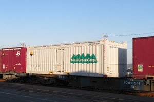 JR貨物など「緑配便」夏開始へ - 専用コンテナや船舶で樹木を輸送