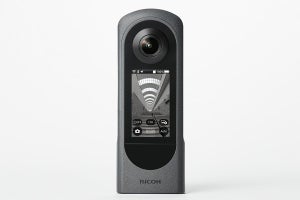 リコー、360度カメラ「THETA X」は7月22日発売 - 関連アクセサリも追加
