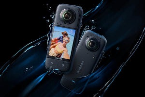 360度アクションカメラの新版「Insta360 X3」　画面大型化、画質アップ