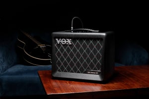 コルグ、ホロウ・ギター向けアンプ「VOX Clubman 60」を発表