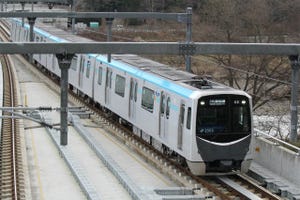 鉄道ニュース・ローカル 第2回 仙台市地下鉄東西線、新型車両2000系走る - 開業から1カ月