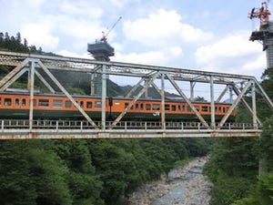 あなたの鉄道写真集 第3回 群馬県渋川市と吾妻郡をつなぎ、渓谷を進む「JR吾妻線」