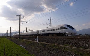 あなたの鉄道写真集 第7回 福岡県の博多駅から長崎へ、優雅な鉄道旅を演出する885系特急「かもめ」