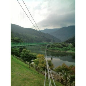 観光で行きたい全国の穴場スポット 第32回 栃木県塩原町、紅葉とともにスリルが楽しめる全長320mの「もみじ谷大吊橋」