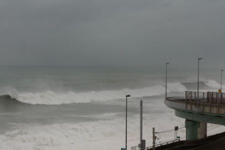 東京から一時間の田舎暮らし! 「湘南番外地スローライフ」 (20) 台風9号で被害を受けた西湘バイパスを憂う