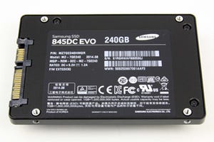 注目のデータセンター用SSDの実力とは? - 高信頼SSDを搭載可能な小型NAS「MousePro SV220SWシリーズ」