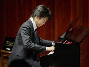 若きピアニスト・牛田智大が奏でる至高の音色 - カシオの電子ピアノ「CELVIANO Grand Hybrid」
