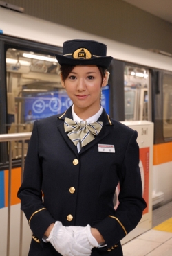 アイドリング遠藤舞、AKB48宮澤佐江らの「鉄道むすめ」シリーズがDVDで登場