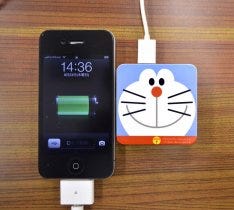 [日本] 充電器也有哆啦A夢風格 出門在外更貼心