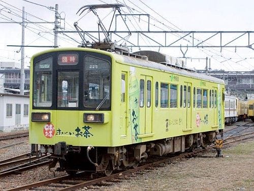 近江鉄道220形電車「卒業式」を3/13開催、臨時列車「アンコール号」も運行