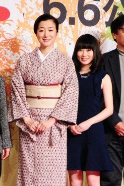 鈴木京香、戦時中の母親役は「母としての強さを出すよう自分を律した」