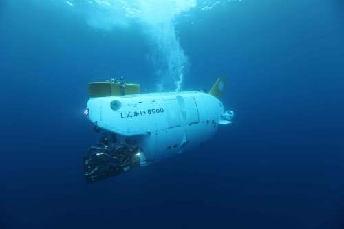 日本初! 潜水調査船「しんかい6500」で4Kドラマ撮影 