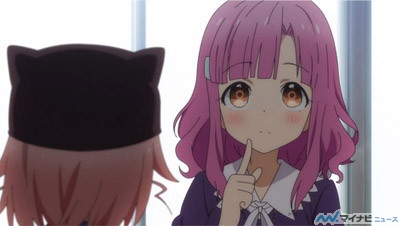 2015年7月より放送開始となったTVアニメ『がっこうぐらし!』より、第6話「ようこそ」のアフレコ終了後に行われた佐倉慈(めぐねえ)役の茅野愛衣へのキャスト