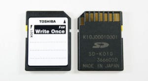 東芝、データの改ざん防止機能を持つSDカード