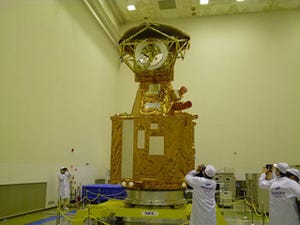 JAXA、観測衛星「しずく」(GCOM-W1)と実証衛星「SDS-4」をプレス公開