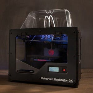 ブルレー、デュアルノズル搭載の低価格3Dプリンター「Replicator 2」発売