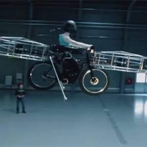 3Dソフトを活用して製作された空飛ぶ自転車が飛行試験に成功 - Dassault