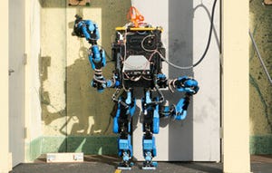 DARPA災害ロボット競技会、前哨戦は日本の「SCHAFT」が大差で優勝