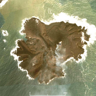 国土地理院、西之島周辺の新島は標高39mに