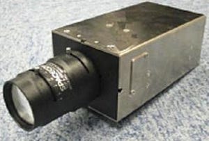 古河電工、光ファイバで電源を供給して画像を伝送する光給電カメラを発表