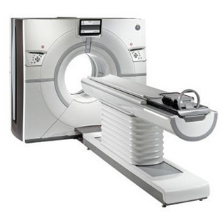 GEヘルスケア、高分解能・高速化・カバレージを同時に満たす最上位CTを発表