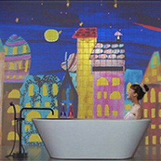歌声に反応する"風呂ジェクションマッピング"装置を用いたムービーを公開