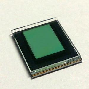 シチズン、576万画素相当の電子ビューファインダー向け液晶パネルを開発