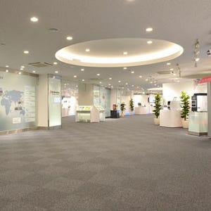 島津製作所、本社工場内に新ショールーム「Science Plaza」をオープン