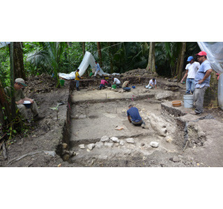 文明は共同作業で始まった、マヤ遺跡で発見