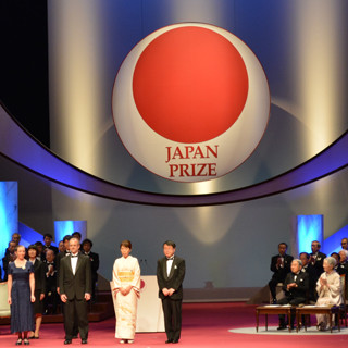 日本国際賞授賞式が開催 - 東工大細野氏とコーネル大タンクスリー氏が受賞