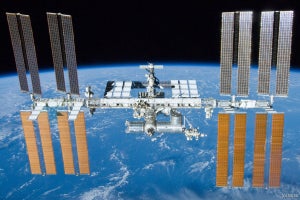 俳優のトム・クルーズ氏、ISSで映画を撮影へ - NASAなどが協力