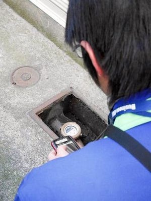 事例で学ぶAndroid活用術 第1回 タフネススマホで水道の検針業務を行う神奈川県川崎市上下水道局