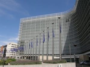 欧州から眺めるITトレンド 第86回 人間には「忘れられる権利」がある - EUが17年ぶりにデータ保護法改正