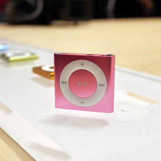 シリコンバレー101 第594回 Appleがライバルストアで購入した音楽をがiPodから消したって本当?