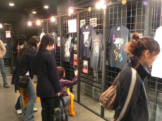 Go to DMC! - タワレコで『デトロイト・メタル・シティ』コラボTシャツ 