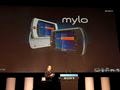 CES 2008 - ソニーが「mylo」新モデル公開、PCのWeb体験をモバイルに