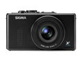 シグマ、APS-CサイズのCCDを搭載したコンパクトカメラ「DP1」正式発表