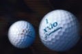 "輝き"と"飛び"を追求したゴルフボール「ゼクシオ プレミアム」を発売