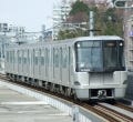 地上も走るリニア式地下鉄 - ヨコハマの新たな足、横浜市営地下鉄グリーンラインが開業