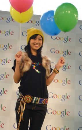 渋谷飛鳥がシブヤで飛んだ Googleで できること キャンペーン マイナビニュース