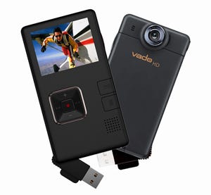 クリエイティブ、高解像度HD映像が撮影できる超薄型ポケットビデオカム
